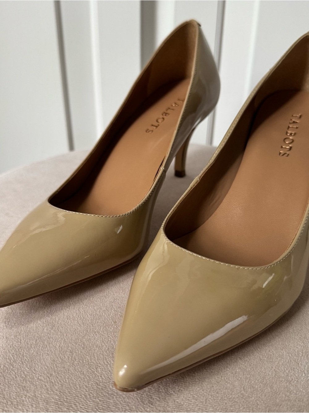 Talbots Patent Pointed-Toe Pumps in Nude Beige 7AA